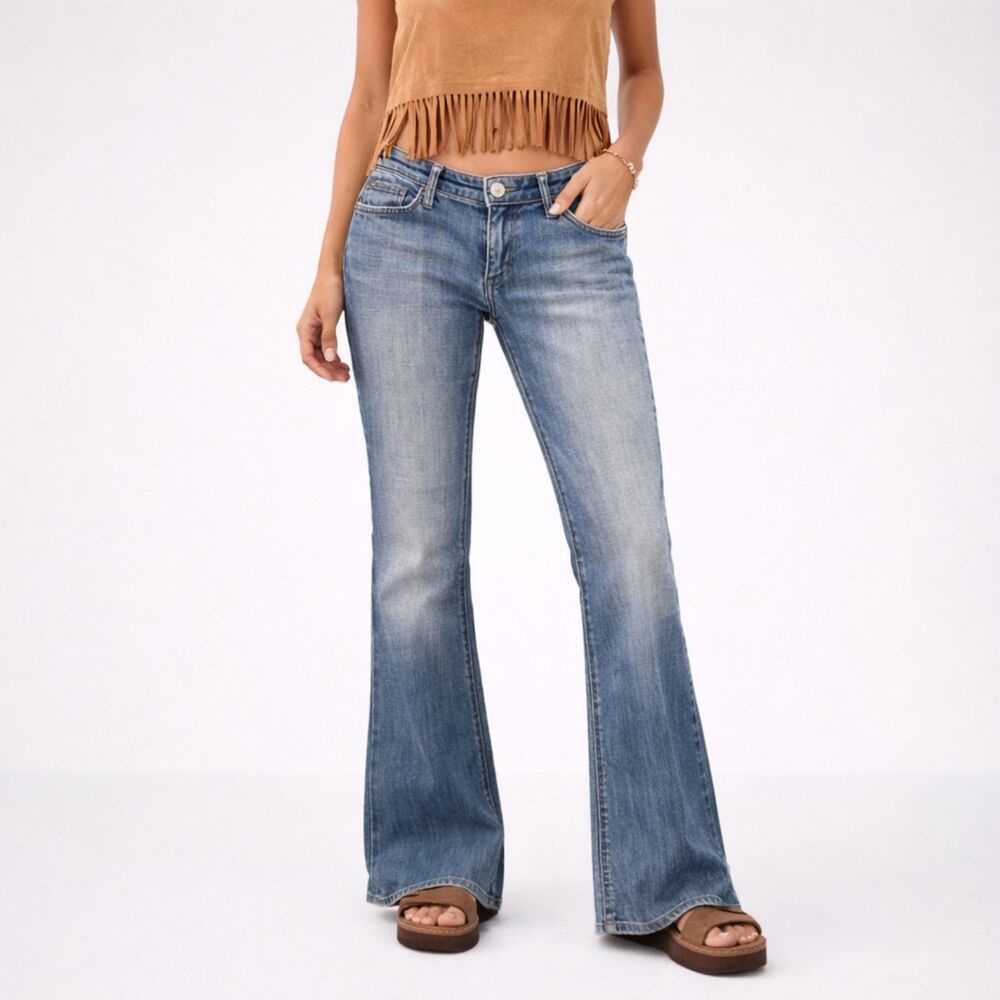 Joe’s Jeans Low Rise Flare Medium Wash Cotton Denim Bootcut Wide Leg Size 28 | 6